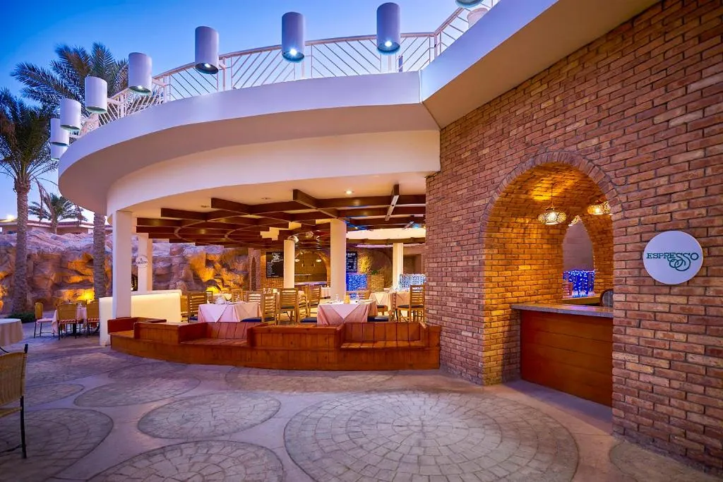 Parrotel Beach Resort фото 12