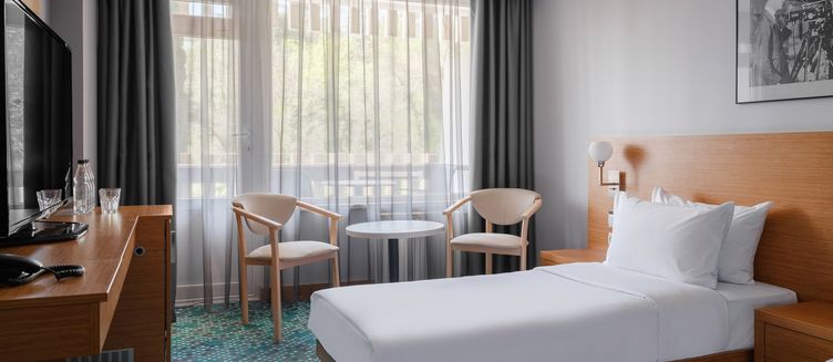 Фото отеля Yalta Intourist