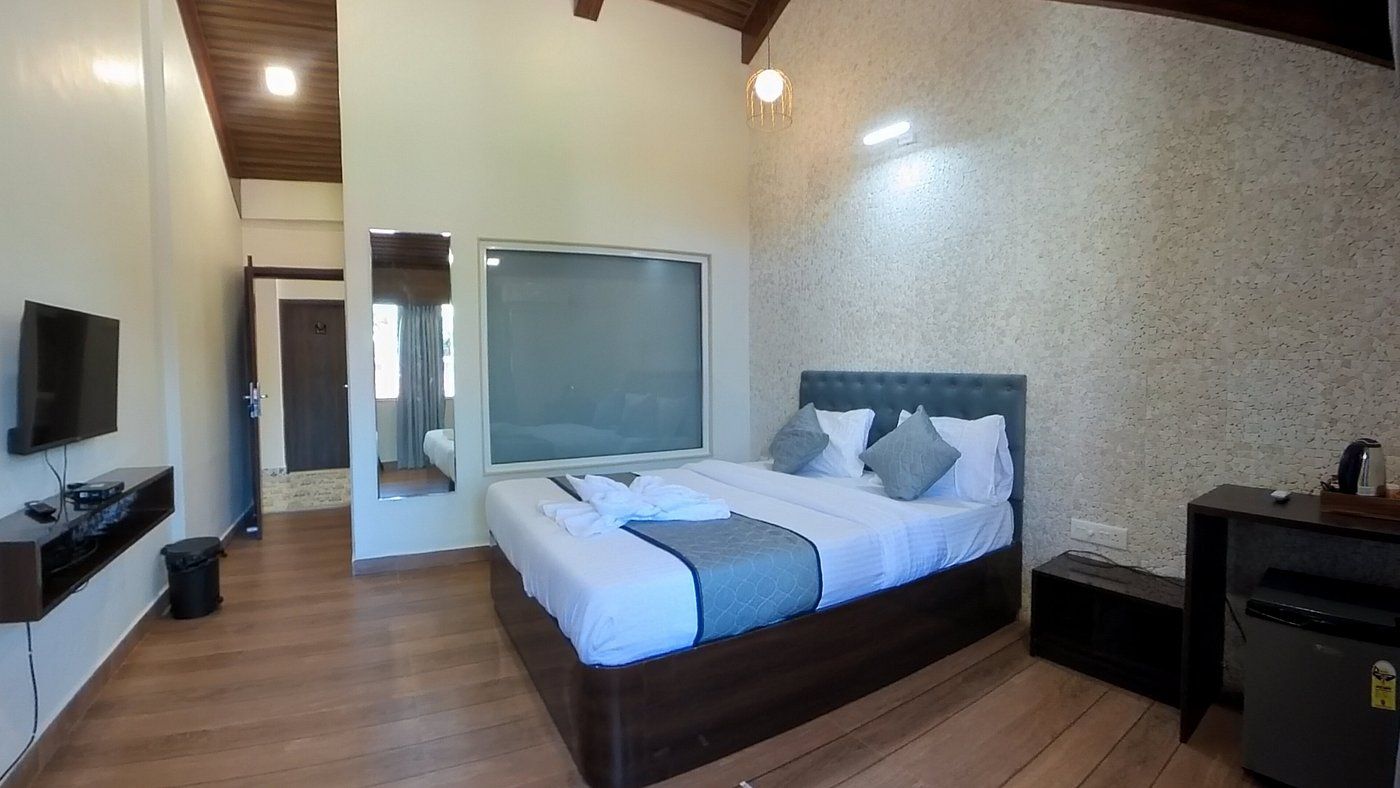 M Beach Resort фото 2