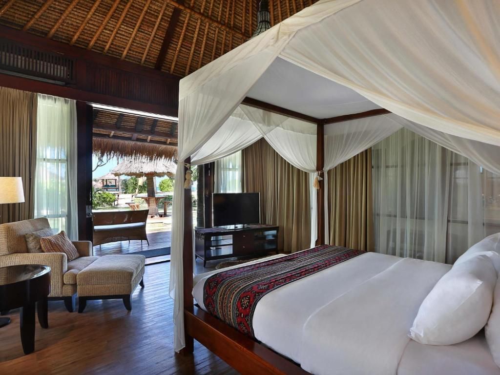 Novotel Lombok Resort & Villas фото 36