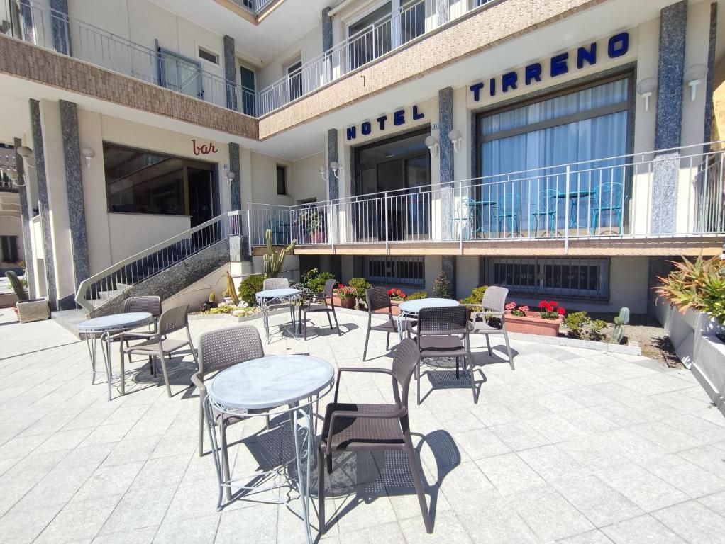 Hotel Tirreno Alassio фото 2