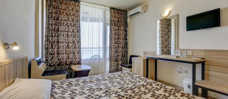 Фото отеля Shipka Hotel