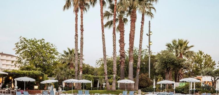 Фото отеля Aqua Hotel Aquamarina & Spa