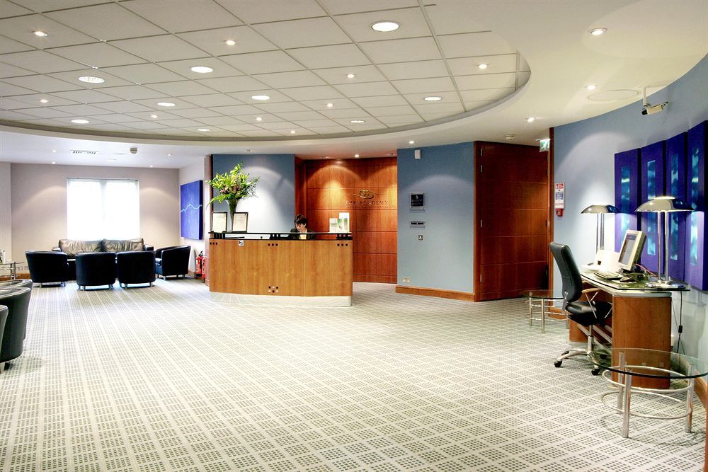 Holiday Inn Oxford фото 41