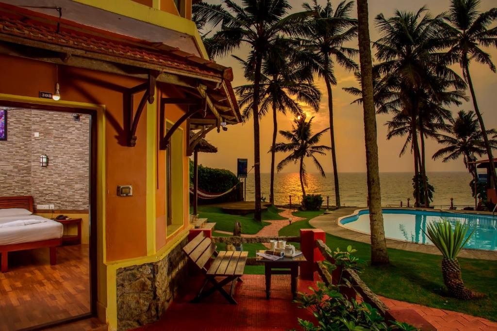 Krishnatheeram Ayur Holy Beach Resort фото 27
