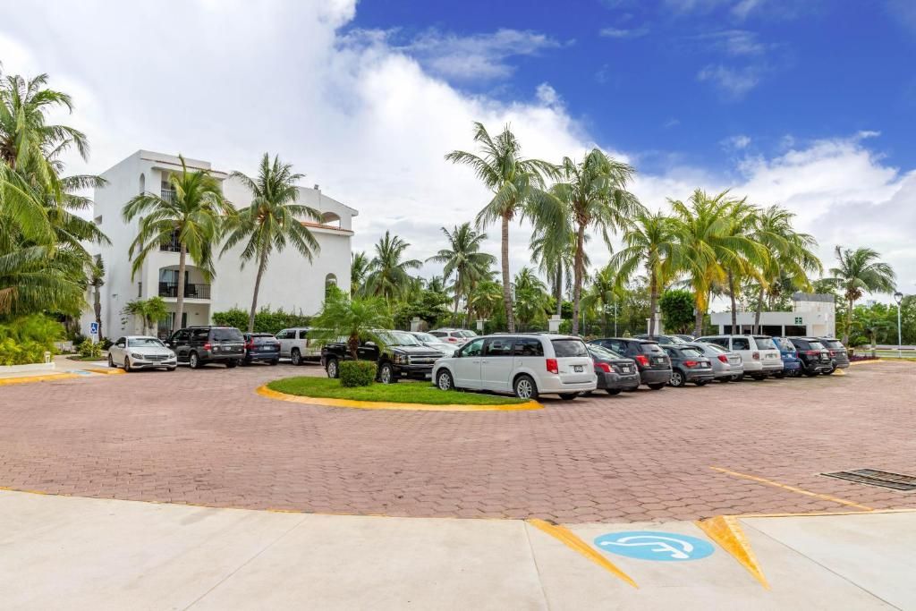 Beachscape Kin Ha Villas & Suites фото 8
