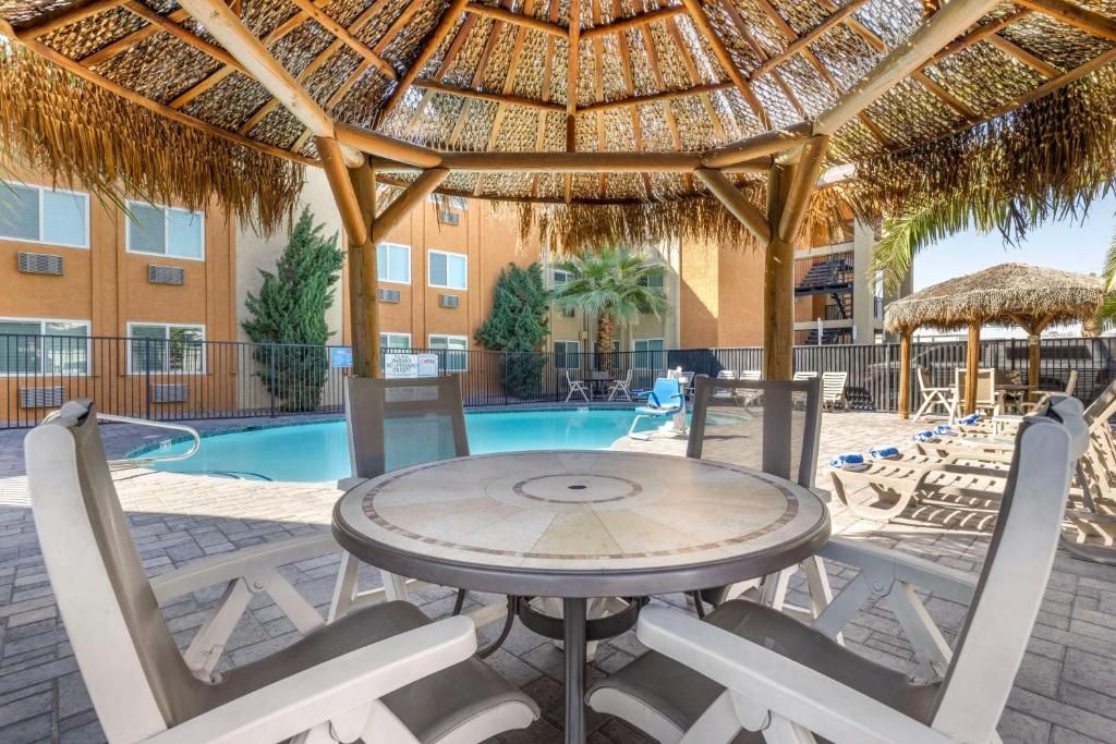Best Western McCarran Inn фото 44