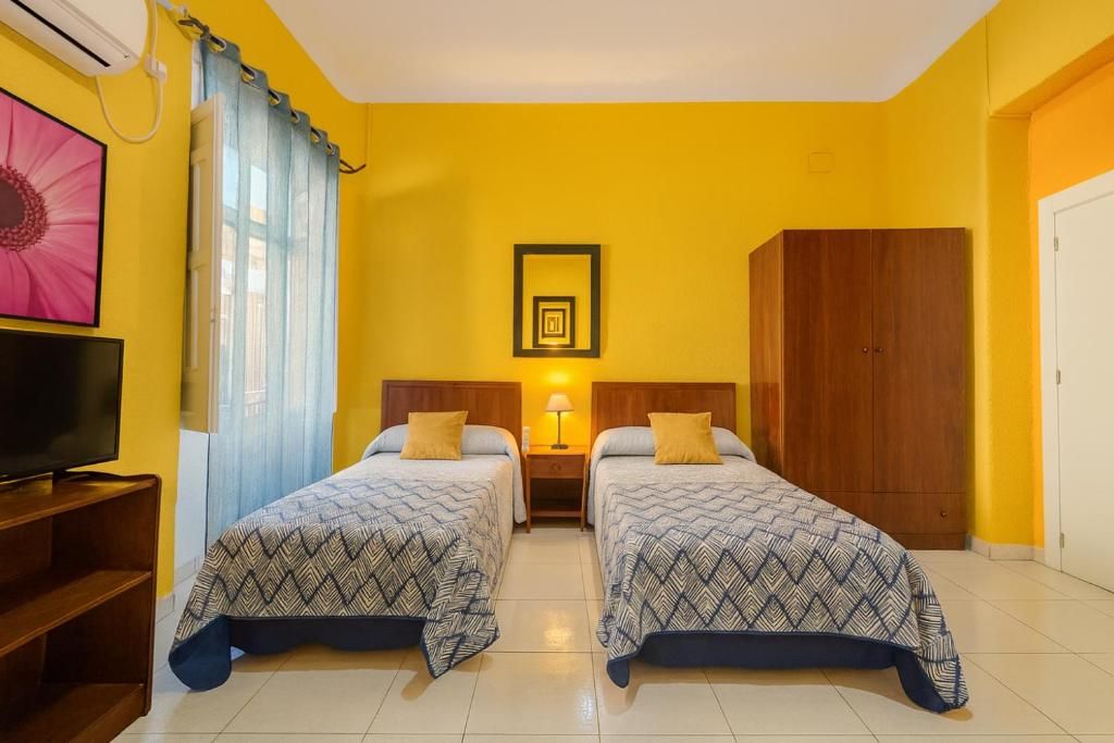 Hostal Antares фото 4