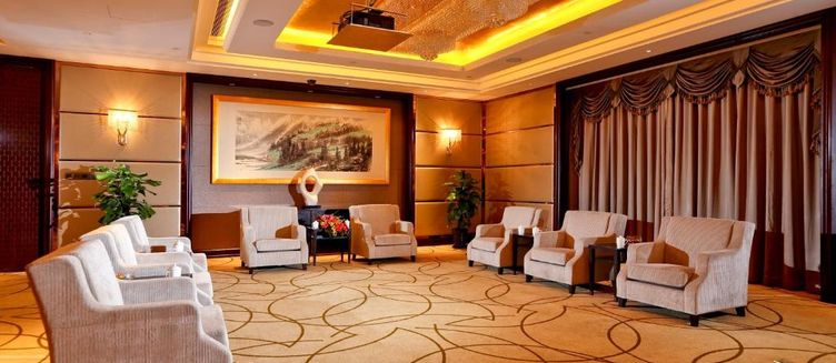 Фото отеля Royal International Hotel Shanghai - Pudong International Airport