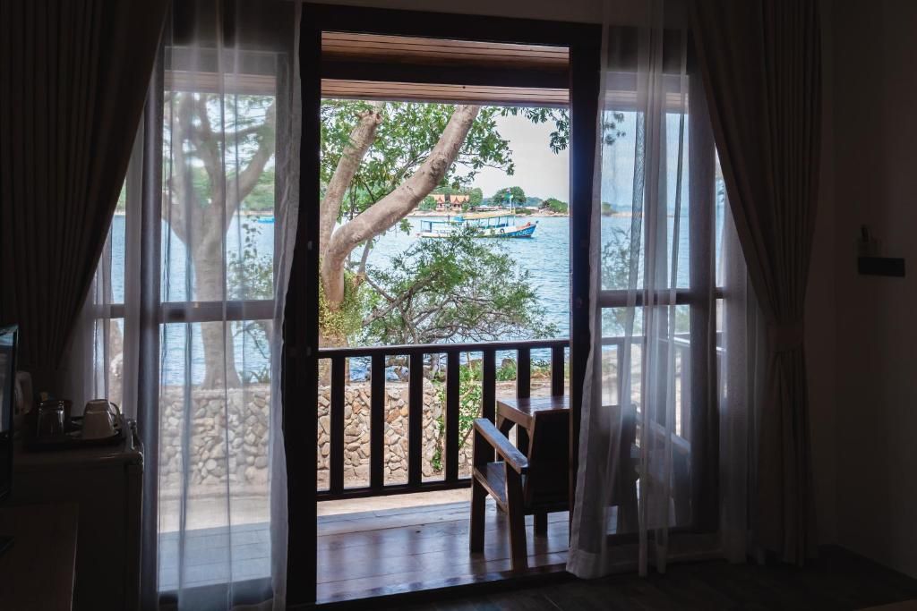 The C Samet Beach Resort SHA Plus фото 5
