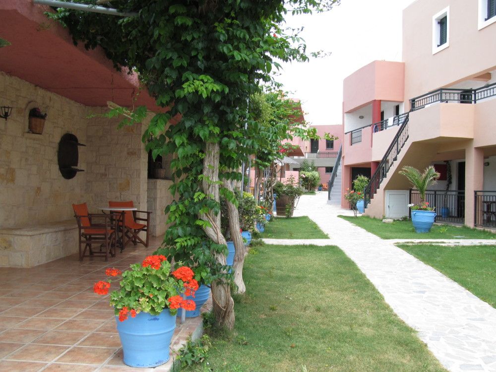 Kri-Kri Village Holiday Apartments фото 10
