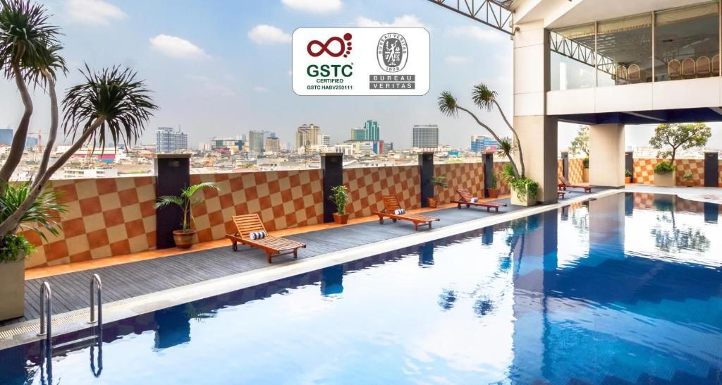 Best Western Mangga Dua Hotel and Residence фото 51