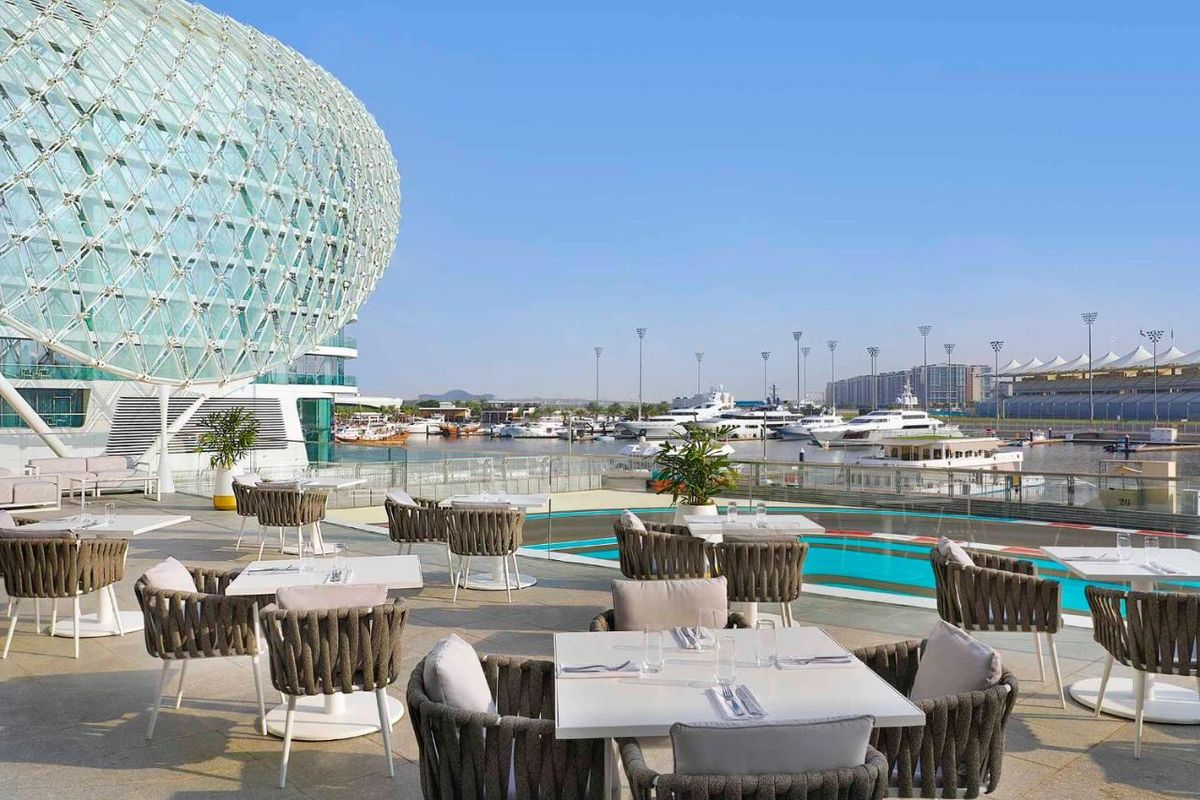 W Abu Dhabi - Yas Island фото 15