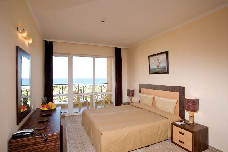 DIT Majestic Beach Resort фото 5