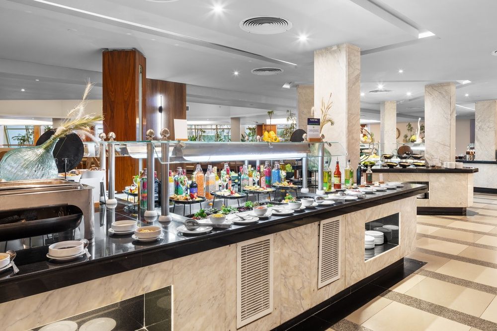 DoubleTree by Hilton Sharks Bay Resort фото 129