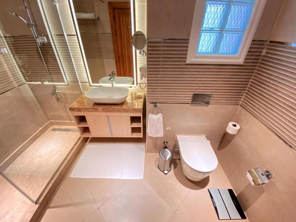 Azur One Eleven Hotel фото 36