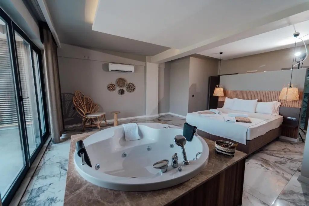 Fortunella Suites & Villas фото 12