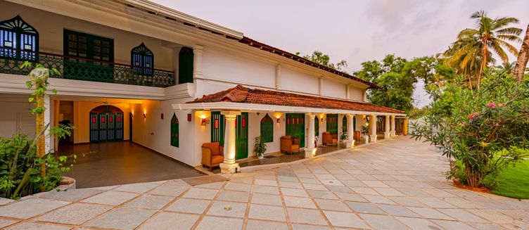 Фото отеля Sunshine Quarters by the Sea