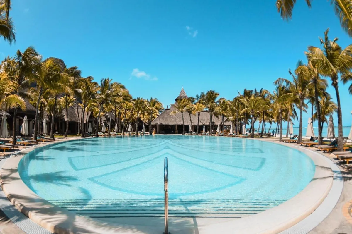 Paradis Beachcomber Golf Resort & Spa фото 2