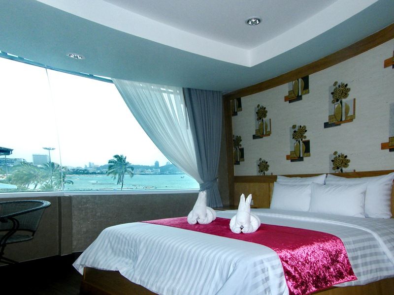 The Beach Front Resort фото 44