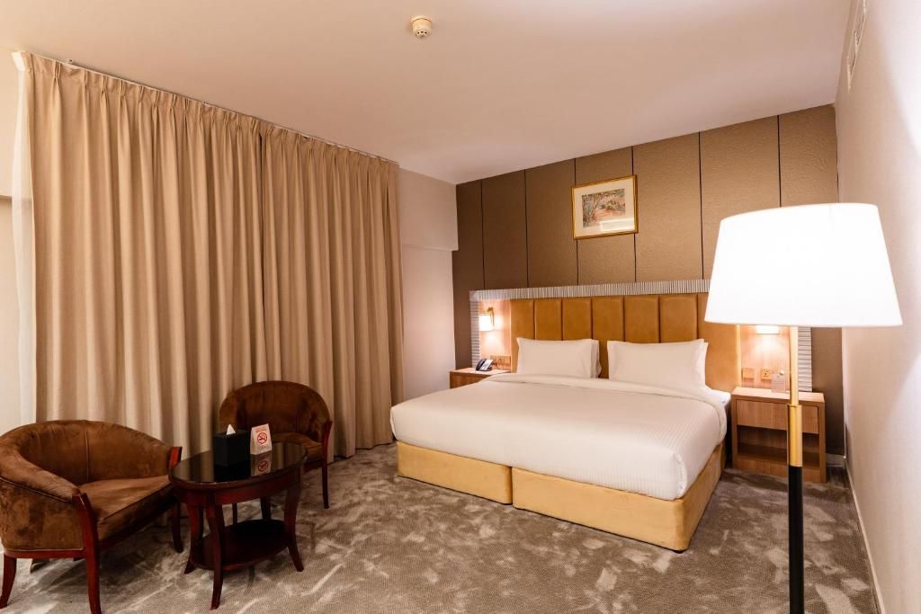 Luxe Grand Hotel фото 4