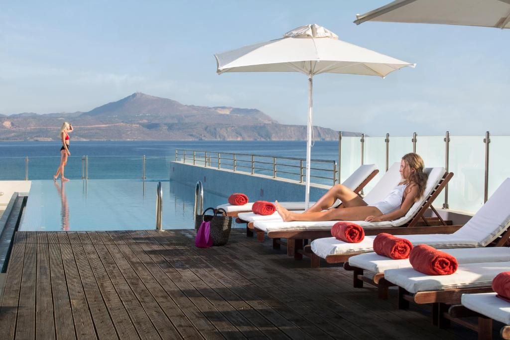 Almyrida Beach Hotel & Studios фото 13