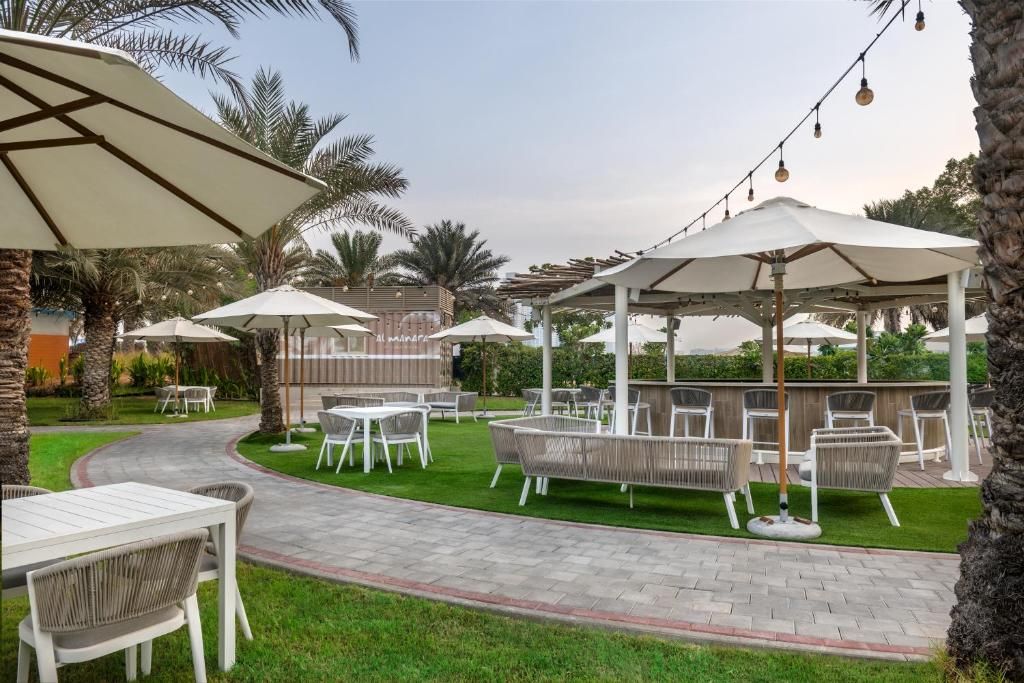 Al Habtoor Grand Resort, Autograph Collection фото 133