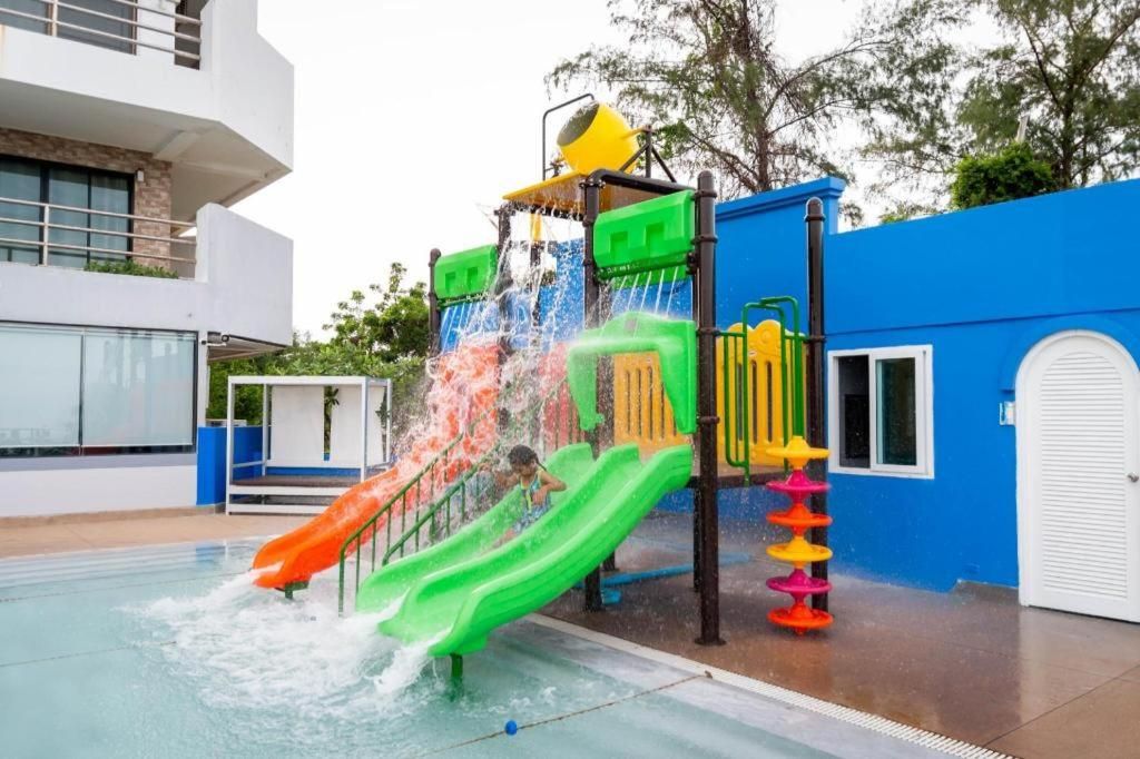 Blue Wave Hotel Hua Hin фото 19
