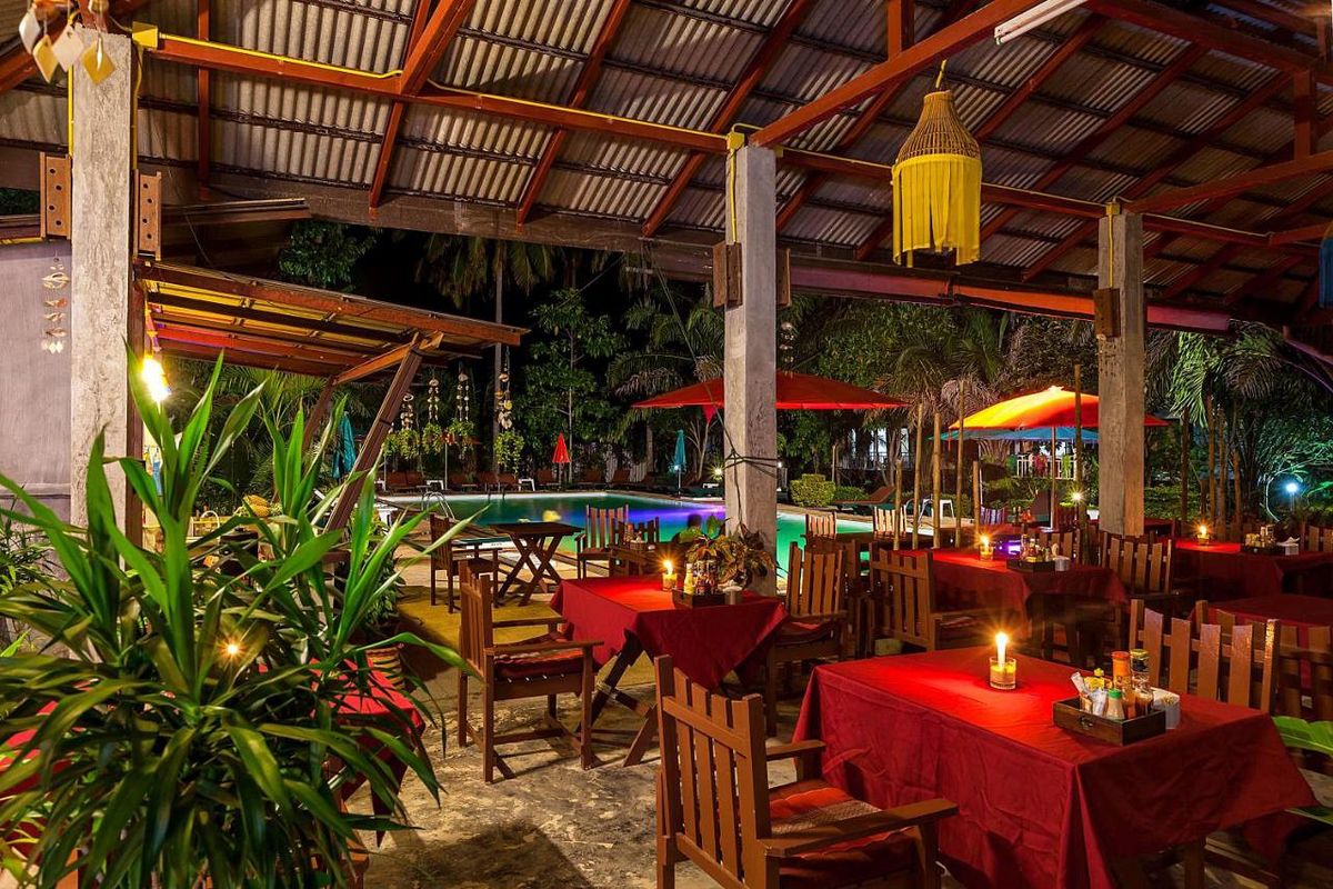 Lanta Klong Nin Beach Resort фото 10
