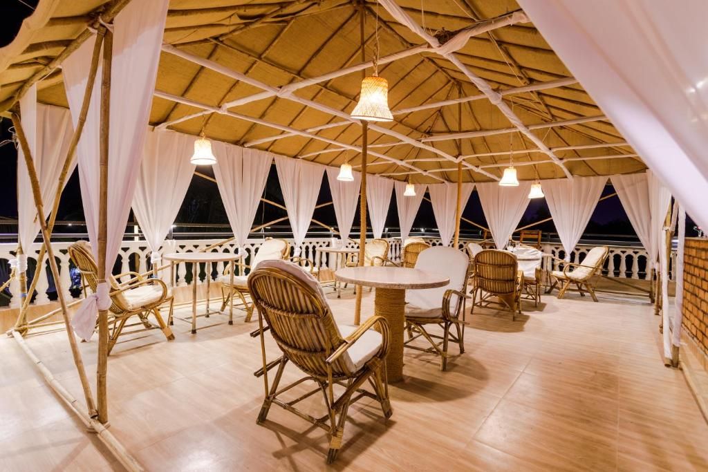 La Vaiencia Beach Resort фото 36