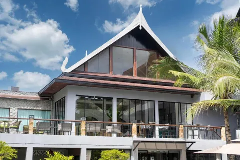 Howard Johnson by Wyndham Phuket Naiyang