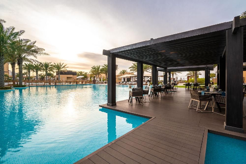 Saadiyat Rotana Resort and Villas фото 44