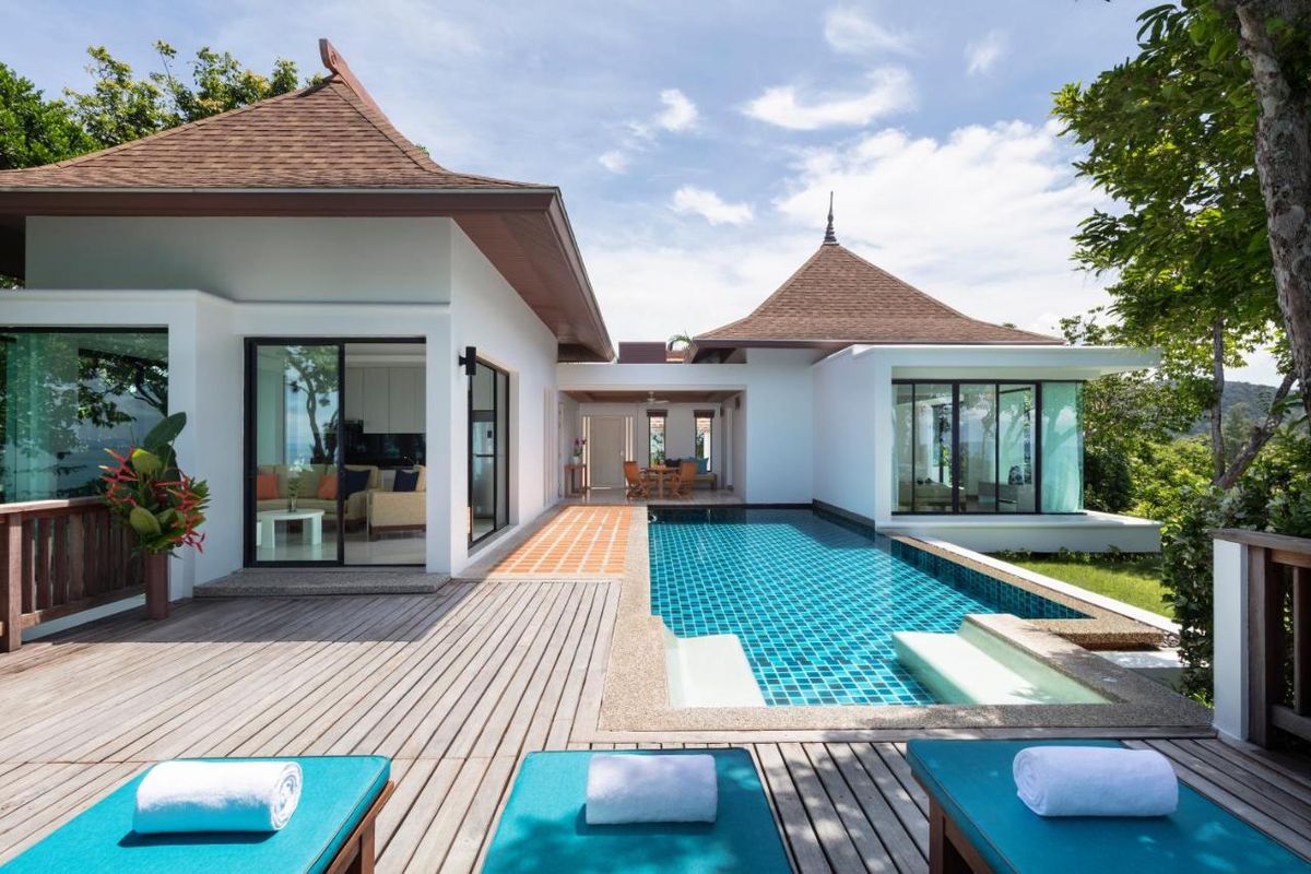 Avani Plus Koh Lanta Krabi Resort фото 7