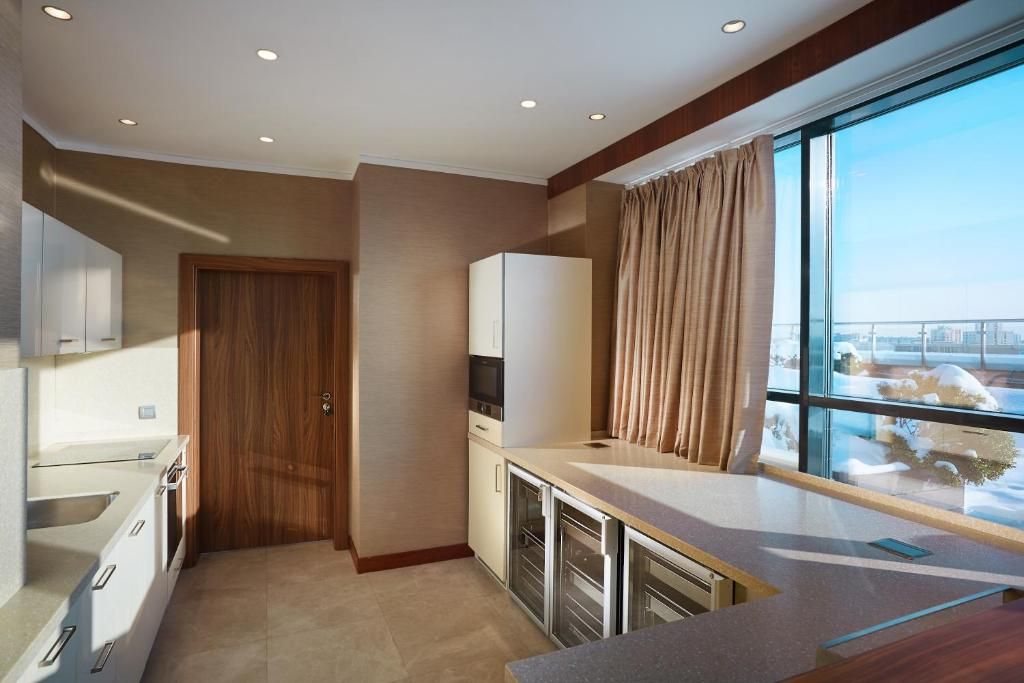 Renaissance Minsk Hotel by Marriott фото 29