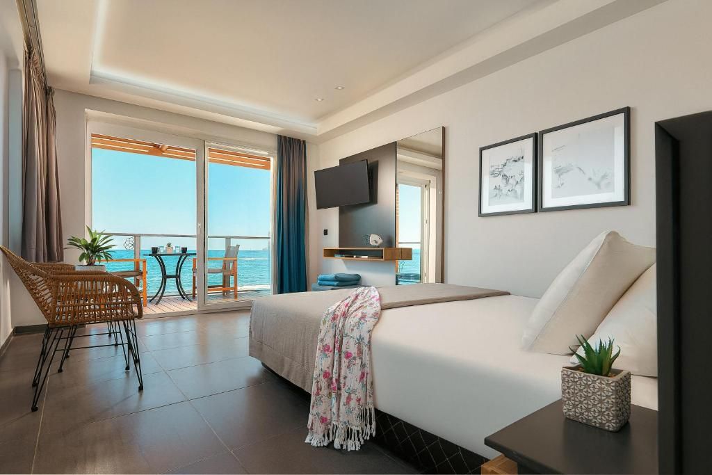 Infinity Blue Boutique Hotel & Spa - Adults Only фото 2