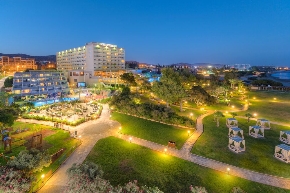 St Raphael Resort & Marina фото 32