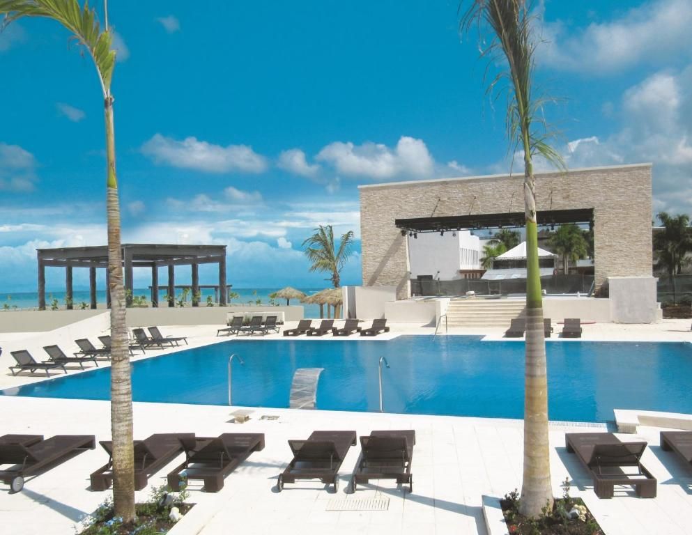 Royalton Blue Waters Montego Bay, An Autograph Collection All- Inclusive Resort фото 14