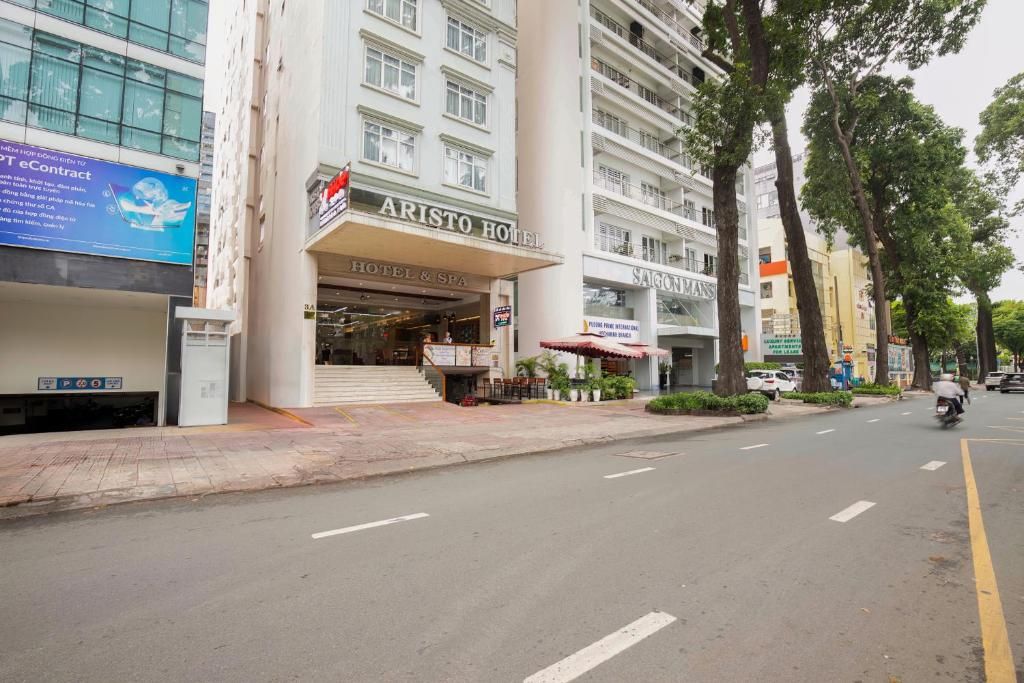 Aristo Saigon Hotel фото 2