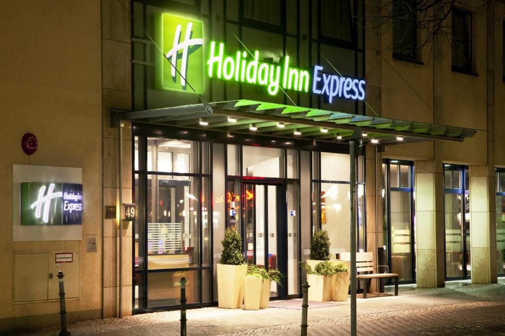 Holiday Inn Express Berlin City Centre, an IHG Hotel фото 21