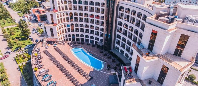 Фото отеля Colosseum Marina Hotel