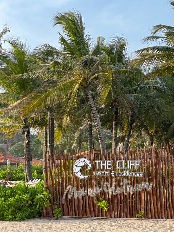 The Cliff Resort and Residence фото 76
