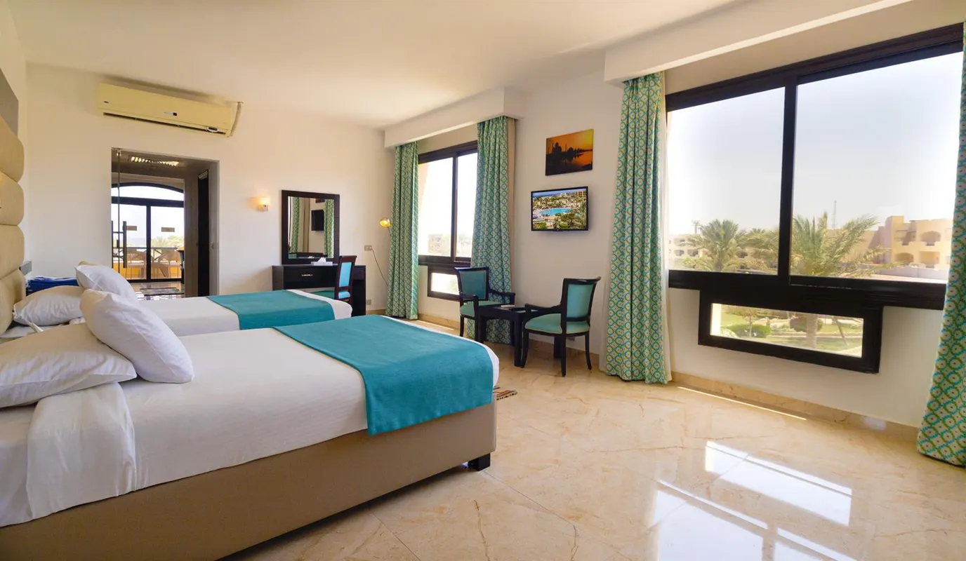 Blend Elphistone Resort фото 3