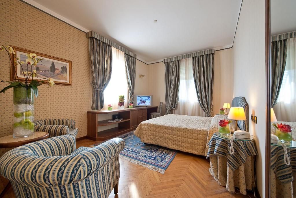 Grand Hotel Nizza Et Suisse фото 5