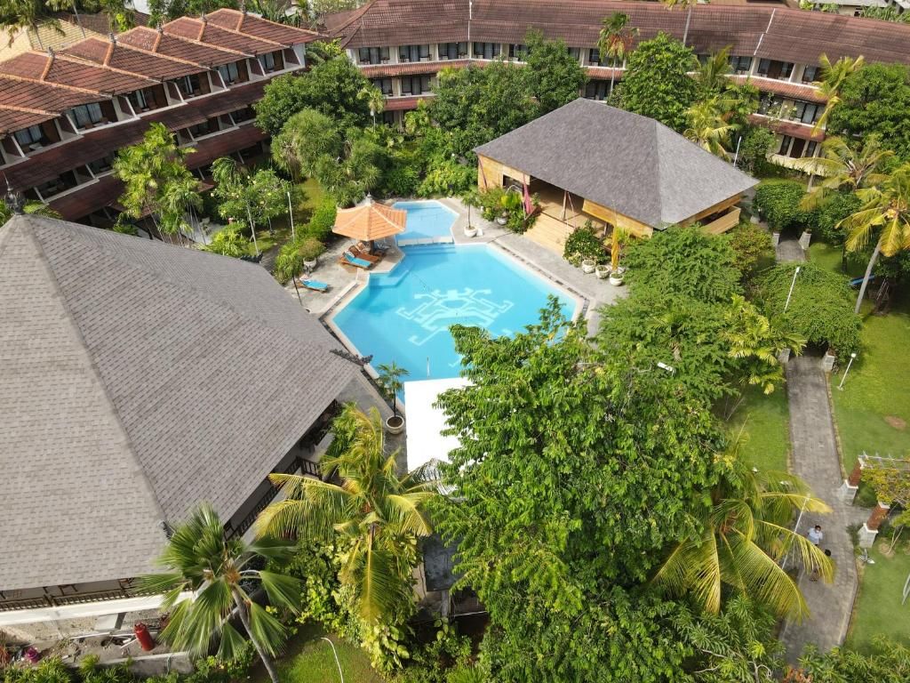 Palm Beach Hotel Bali фото 18