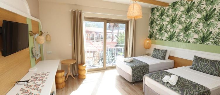 Фото отеля Dolphin Park Hotel