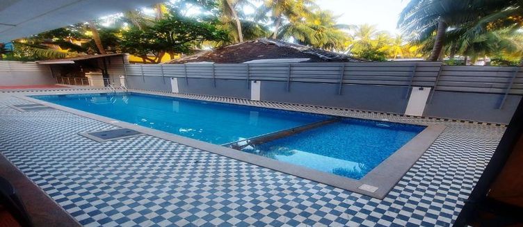 Фото отеля Martins Crest