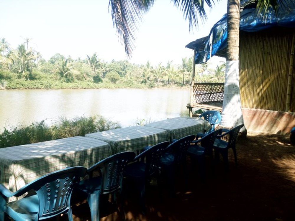 Om Lake Resort фото 35