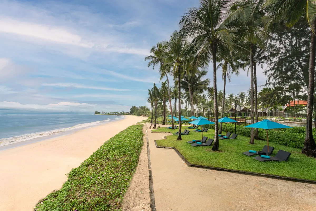 Grand Mercure Khao Lak Bangsak фото 8