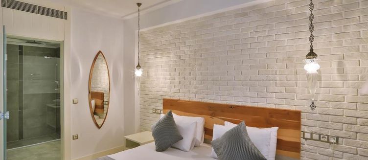 Фото отеля Arnna Hotel