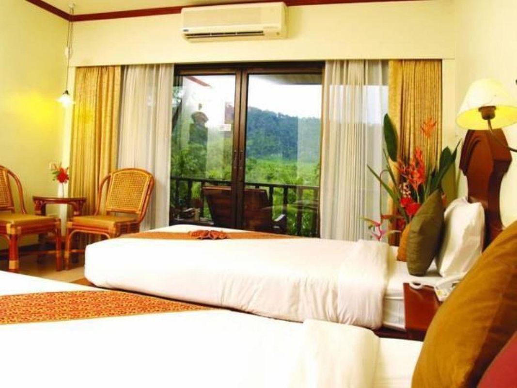 Lanta Casuarina Beach Resort фото 47